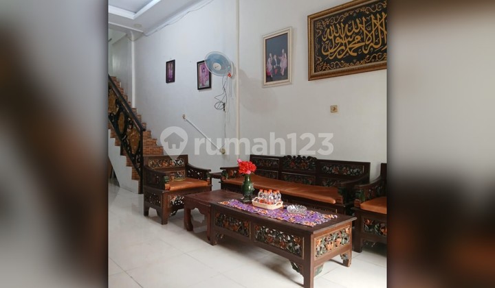 Dijual Rumah 2 Lantai di Kayuringin, Bekasi Selatan 2