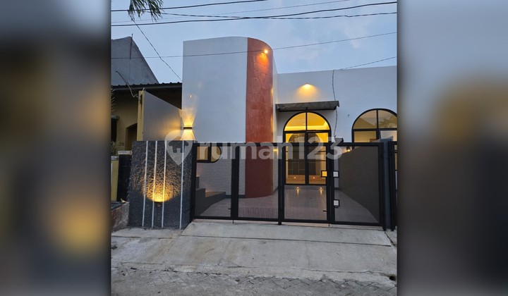 DIJUAL RUMAH MINIMALIS, BEBAS BANJIR, SIAP HUNI DI MUSTIKAJAYA