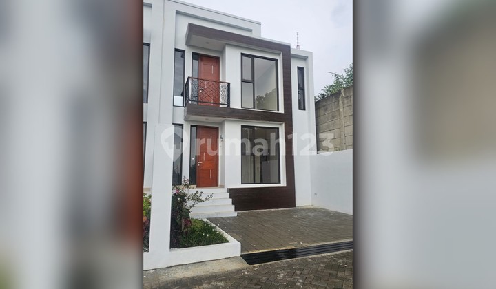 Di jual rumah Lembang Highland 1