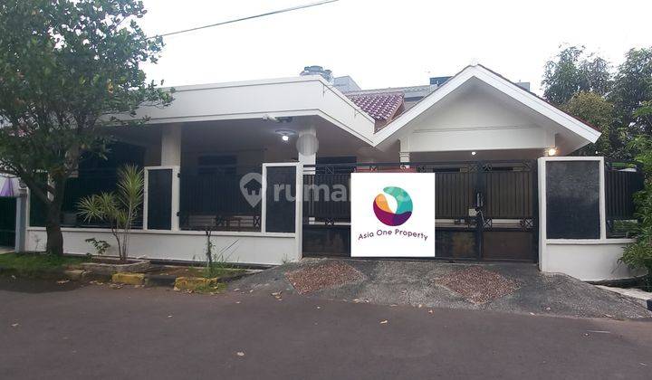 Dijual Rumah Hook Semi Furnished di Duta Harapan Bekasi Utara 1