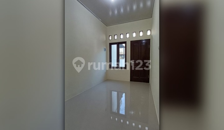 Dijual Rumah Cantik di Perum Mutiara Gading Timur 2