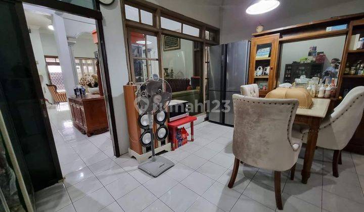 Dijual Rumah Luas di Marga Jaya Bekasi Selatan 2