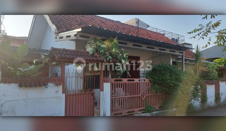 Dijual Rumah Siap Huni Minimalis di Jakarta Selatan