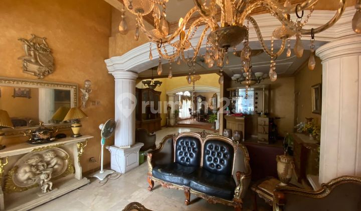 Dijual Rumah Megah dan Luas di Kemang Pratama 2 Bekasi 2