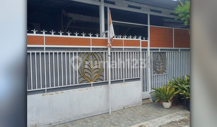 Dijual Rumah kos-kosan penuh terisi di Taman Aster Cibitung Bekasi Dijual Rumah kos-kosan penuh terisi di Taman Aster Cibitung Bekasi