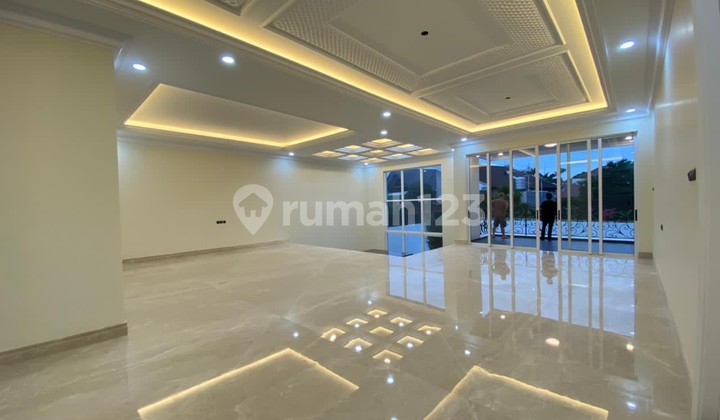 Rumah Mewah Baru di Duta Indah Pondok Pinang - Private, Pool, 5+2 Kt | Jakarta Selatan 2