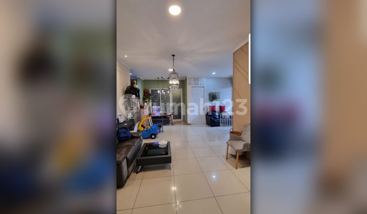 For Sale House in Bluebell Cluster Summarecon Bekasi 2