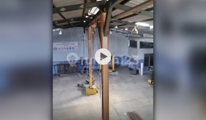 For Rent 700 m2 Workshop in Setu Bekasi