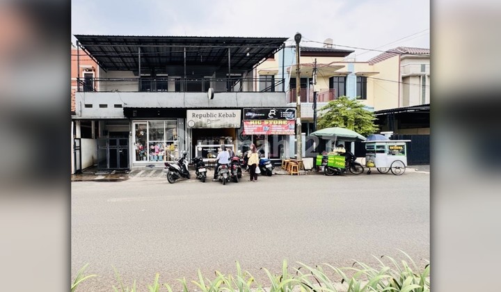 Hunian Elite + 3 Kios Komersial di Boulevard Galaxi - SHM, Siap Usaha!