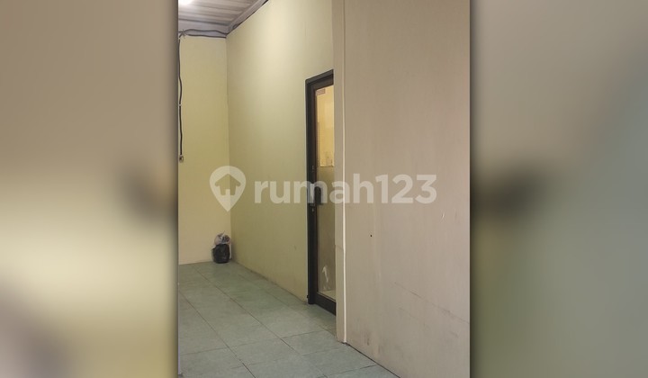 For Rent 3-Storey Shop House Kranji - 9M Wide Suitable for Cafe & Restaurant 2
