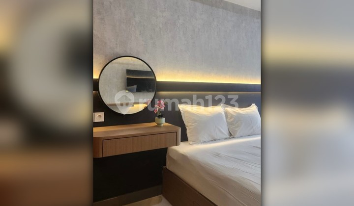For Rent Furnished Studio with Balcony Amor Tower 21st Floor - Pakuwon City Bekasi | City View, Ready to Occupied! 2