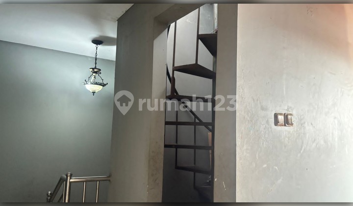 Dijual Cepat! Rumah Luas di Golden City Bekasi Utara - 6 Kt | SHM | 1,45 M Nego 2
