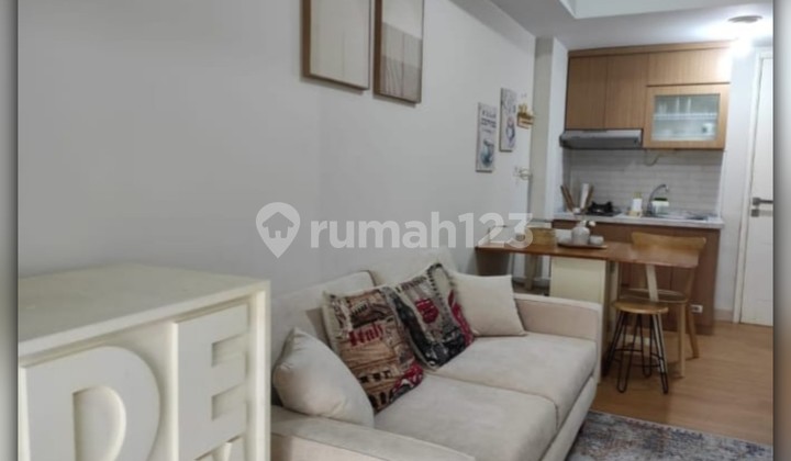 2Br Full Furnished Pool View - Springlake Summarecon, Siap Huni!