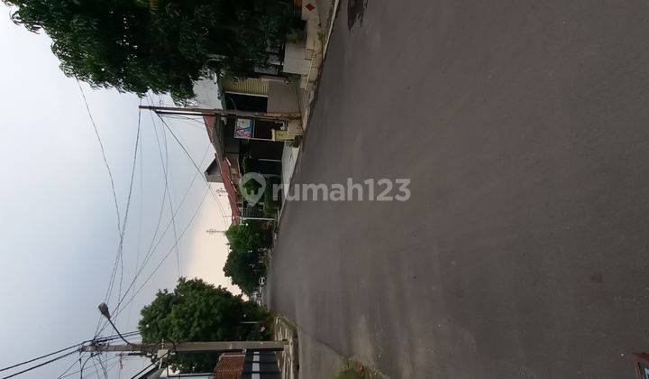 Dijual Cepat Rumah 2 Lt Rapih Bebas Banjir di Prima Harapan Regency 2