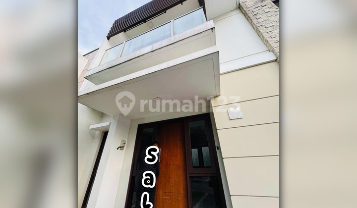 For Sale House in Burgundy Cluster, Summarecon Bekasi