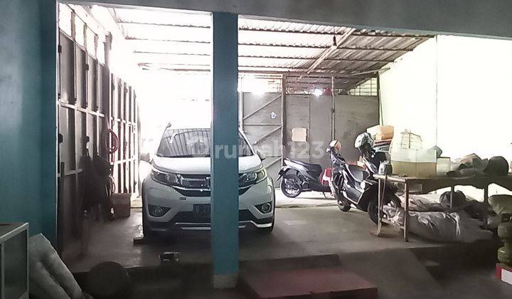 Dijual Rumah Letak Strategis Pinggir Jalan Raya, Dekat Stasiun Bekasi 2