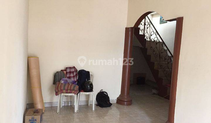 Dijual Rumah Nyaman 2 Lantai di Mutiara Gading Timur 2