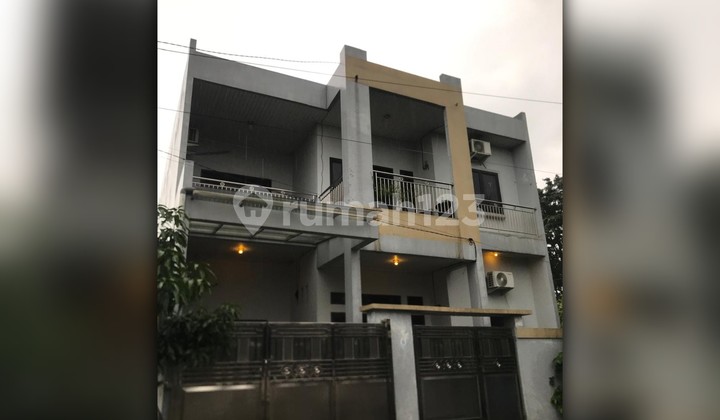 Large 5-Bedroom Flood-Free House - Alamanda Regency Bekasi, Below Market Price!