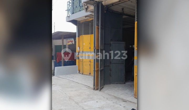 Disewakan Ruko 3 Lantai Kranji - Lebar 9M Cocok Cafe & Resto