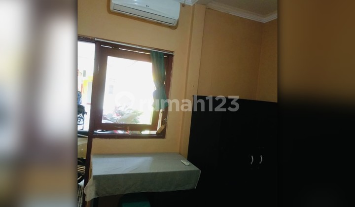 For Sale Profitable Boarding House in Margonda - Rate 1.1 Million/Room, Freehold Certificate 2