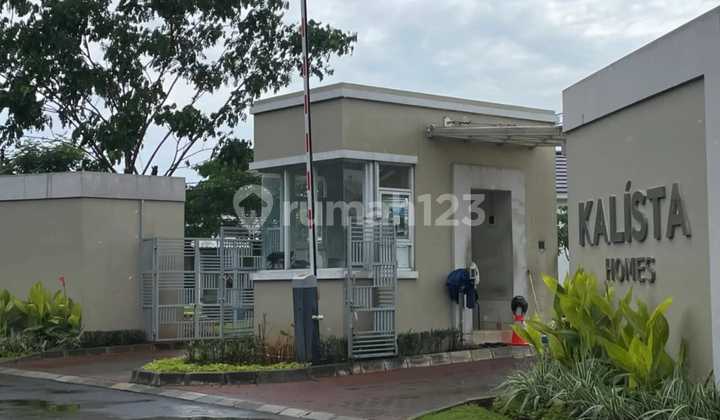 Rumah Cantik 2 Kamar di Cluster Kalista, Summarecon Emerald Karawang 2