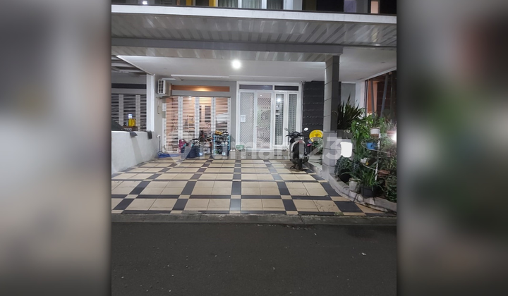 Dijual Rumah Cantik Full Renovasi Summarecon Bekasi Cluster Maple Lebar 8