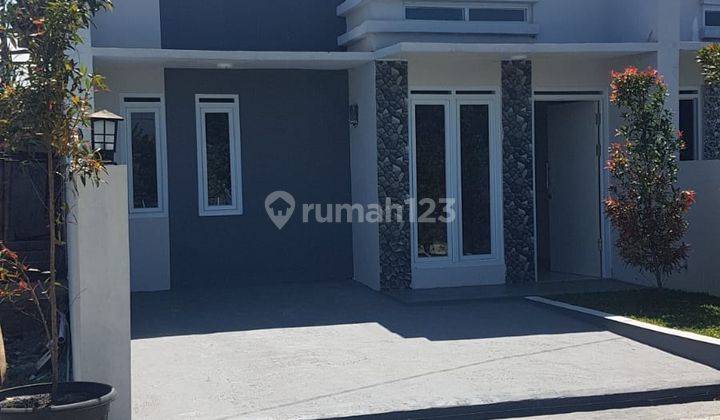 Open Unit Rumah Modern minimalis di Ciganitri 1