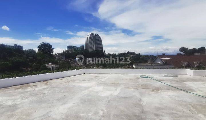 Rumah di Dago baik untuk usaha 2