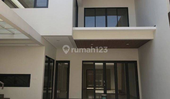 Rumah Baru dipusat kota Bandung dekat alun alun. 1