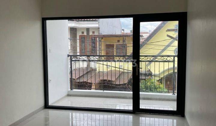 Rumah baru 2 Lantai di Kopo Permai Bandung 2