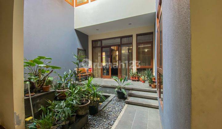 Rumah 2 Lantai Bagus Di Sayap Turangga Bandung  2