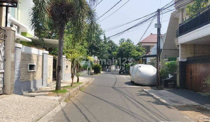 Rumah Design Modern Dekat Ecopark Di Tebet Timur Jakarta Selatan 2