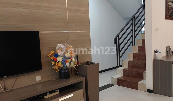 For Rent Comfortable Nice Furnished House Soekarno Hatta Bandung 2