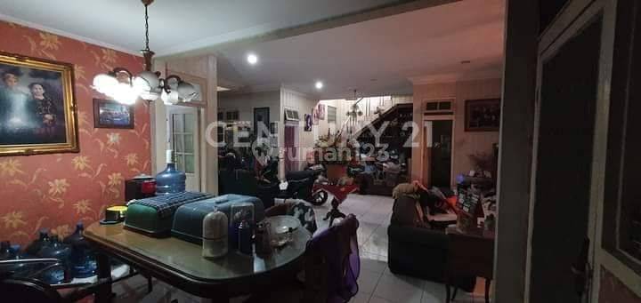 Rumah Strategis Di Kemanggisan Ilir Jakarta Barat 2