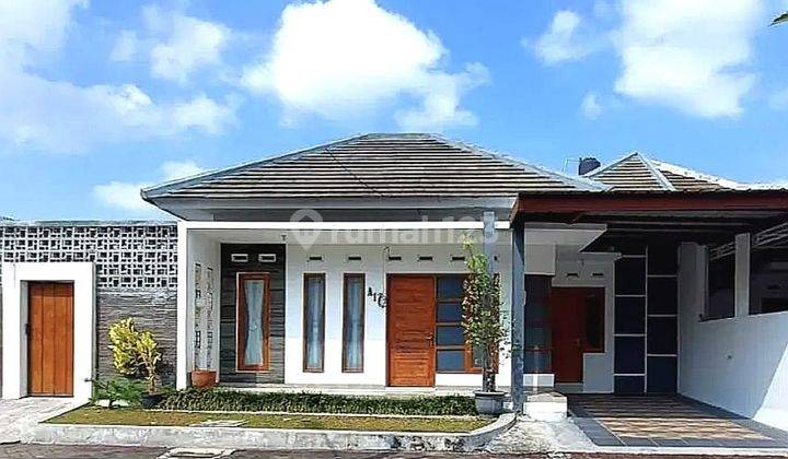 RUMAH MODERN DI SLEMAN DEKAT KAMPUS UNISA DAN UMY 1