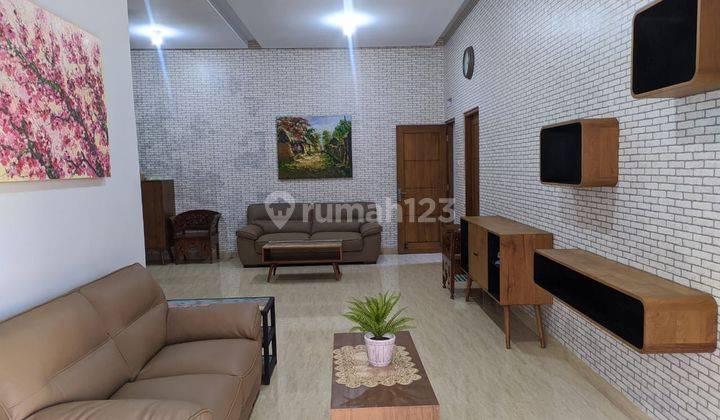 RUMAH MODERN 2 LANTAI DALAM KOMPLEK DI GAMPING SLEMAN DEKAT UMY  2