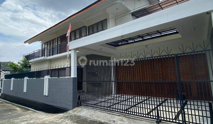 RUMAH MEWAH POSISI HOOK DEKAT UGM DI NGAGKLIK SLEMAN  2