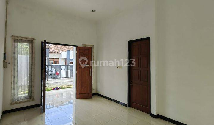 Rumah Bagus Siap Huni Lokasi Strategis Dekat Plaza Ambarukmo Yogyakarta  4