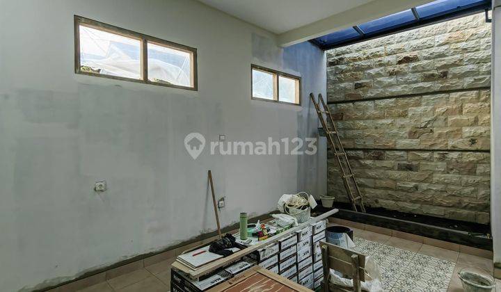 Rumah Baru Modern Minimalis 2 Lantai Dekat Hyatt Hotel Yogyakarta  6
