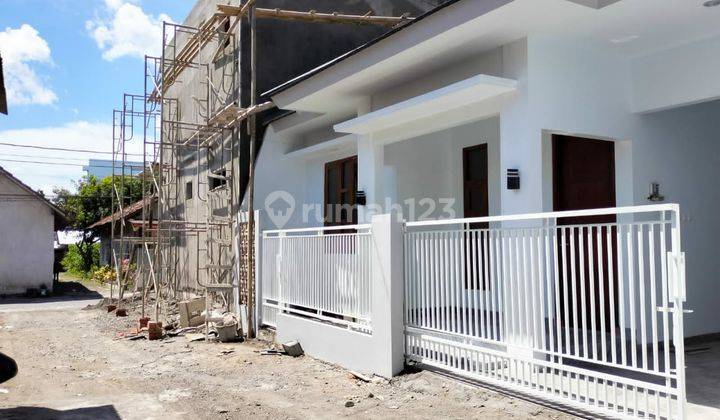 Rumah Baru Kualitas Istimewa Dekat SPBU Kadisoka Purwomartani Sleman Yogyakarta  3