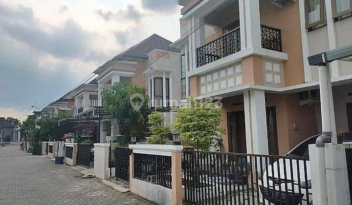 Rumah Modern dalam perumhan di Tajem Sleman dekat Unriyo 2