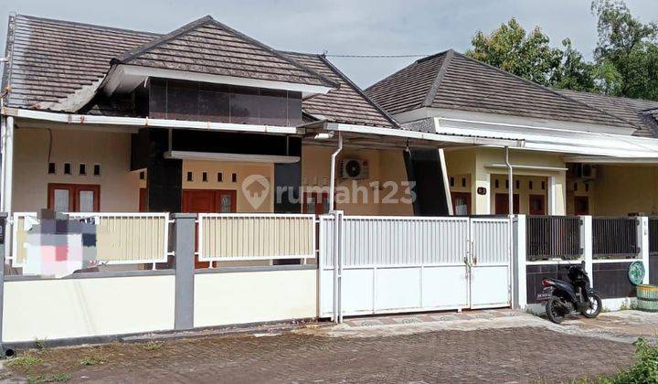 RUMAH MODERN MINIMALIS DI MAGUWOHARJO SLEMAN DEKAT PAMELA 7 1