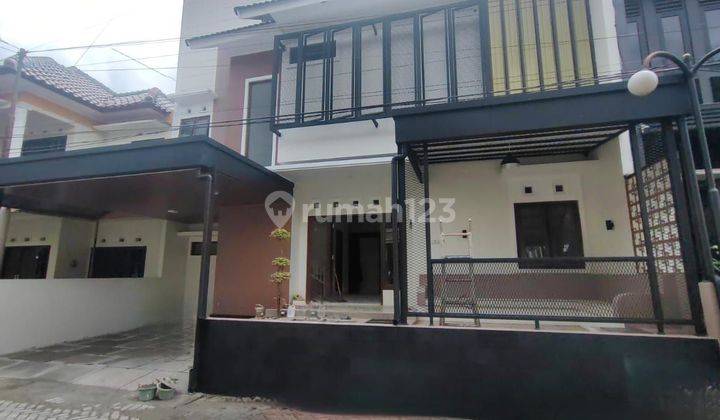 Rumah 2 lantai di jalan kaliurang ngagklik sleman dekat ugm 1