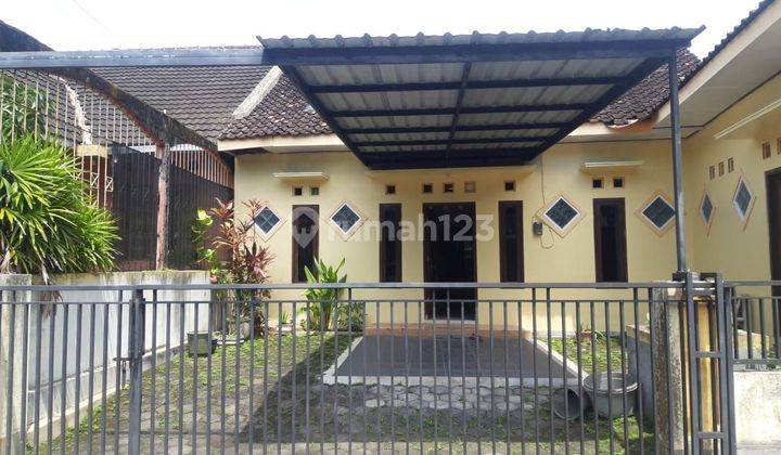 RUMAH MODERN DI MAGUWOHARJO DEPOK  SLEMAN DEKAT UNRIYO  1