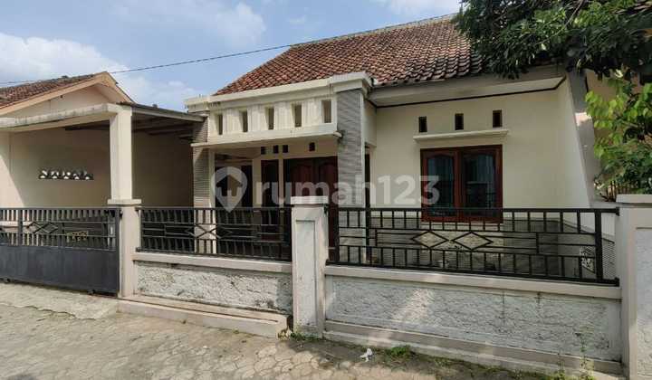 Rumah Siap Huni Top Dekat Lotte Mart Maguwoharjo Depok Sleman  1