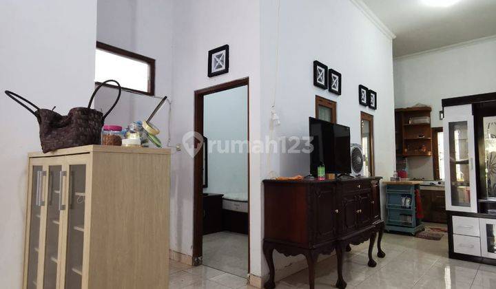 Rumah Cantik Full Furnish Komplek Berbah Sleman Dekat Bandara 2