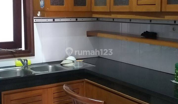 Bale Hinggil Residence. 5