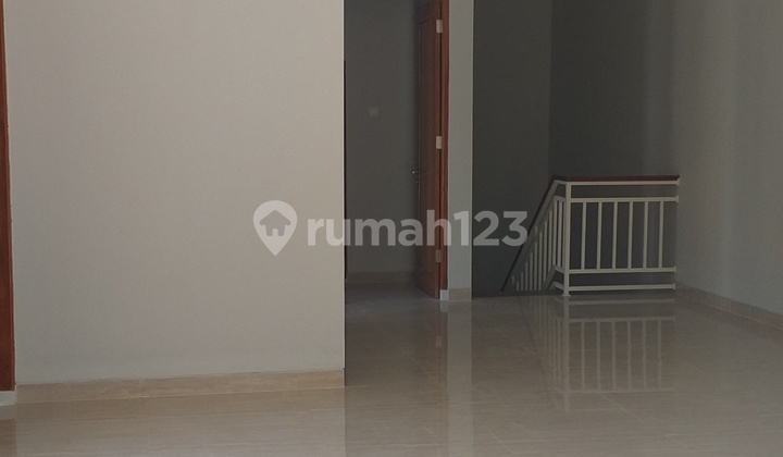 Ndalem Andaru Banteng Residence. 10