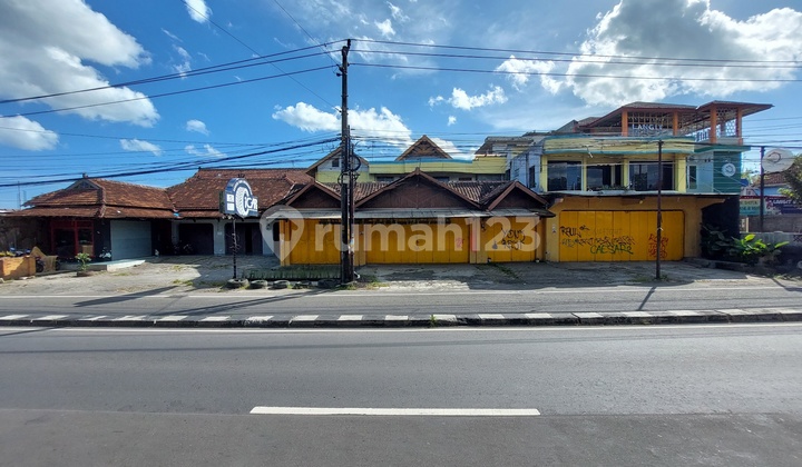 Land for Sale with Free Building.