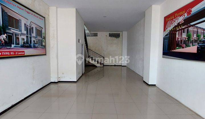 RUANG UASHA LOKASI STRATEGIS 5